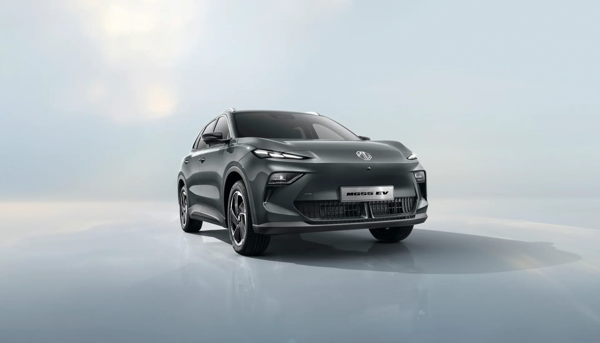 MG S5 — frente 3/4